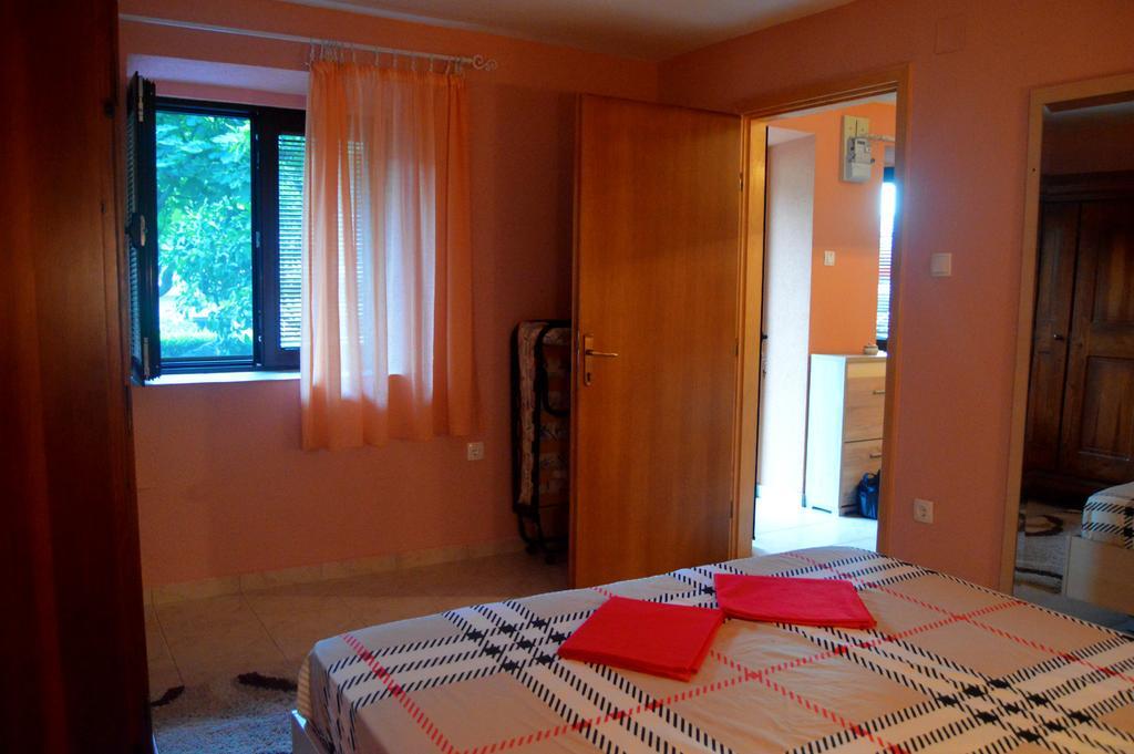 Apartments Bucin Котор Екстериор снимка